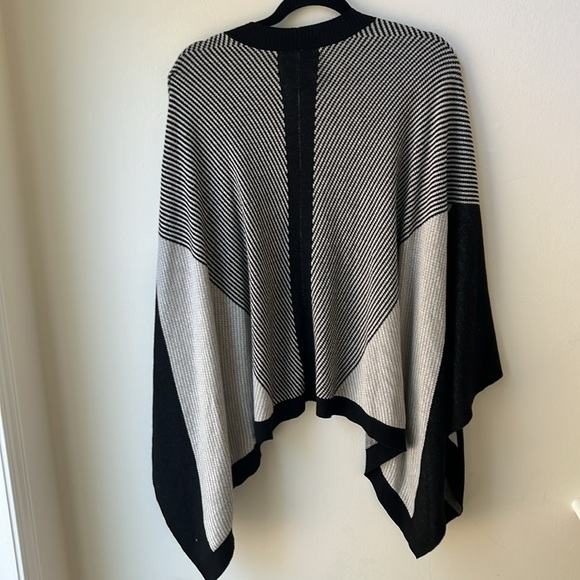 Lululemon Women’s Here for Serenity Wrap One Size In Black - Picture 6 of 9